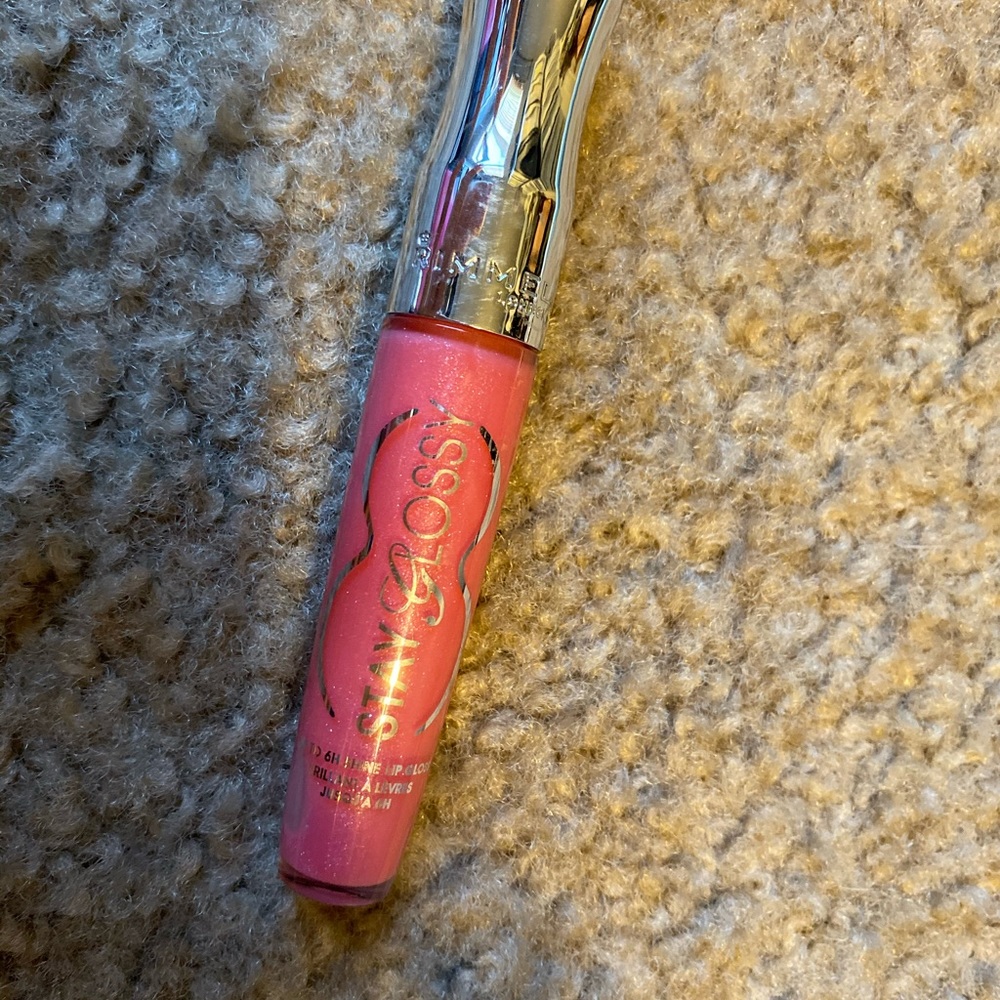 Lips gloss - Picture 2 of 5